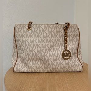 Michael Kors shoulder bag White Canvas